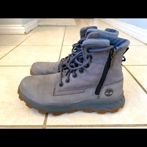 TIMBERLAND BROOKLYN SIDE-ZIP SNEAKER BOOTS 8.5